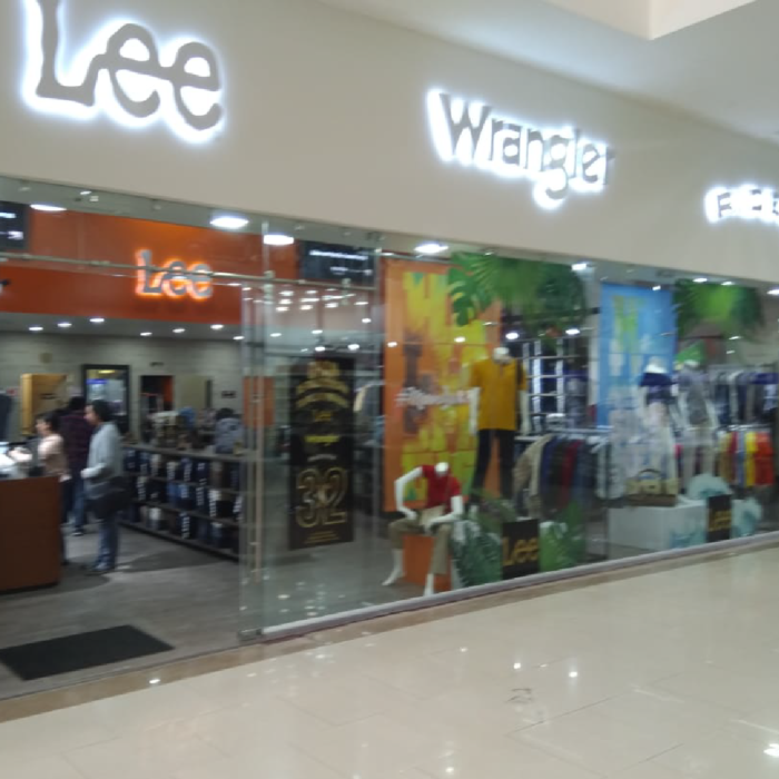 Proyecto por INCONTROL_constructora comercial e industrial - Local comercial Lee