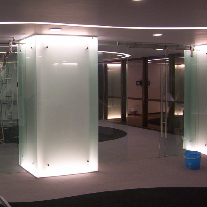 Proyecto por INCONTROL_constructora comercial e industrial - Adecuaciones de oficinas corporativas